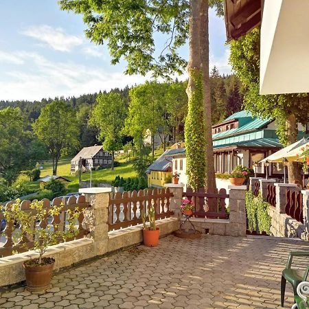 Hotel V Nebi Йозефув Дул Екстер'єр фото